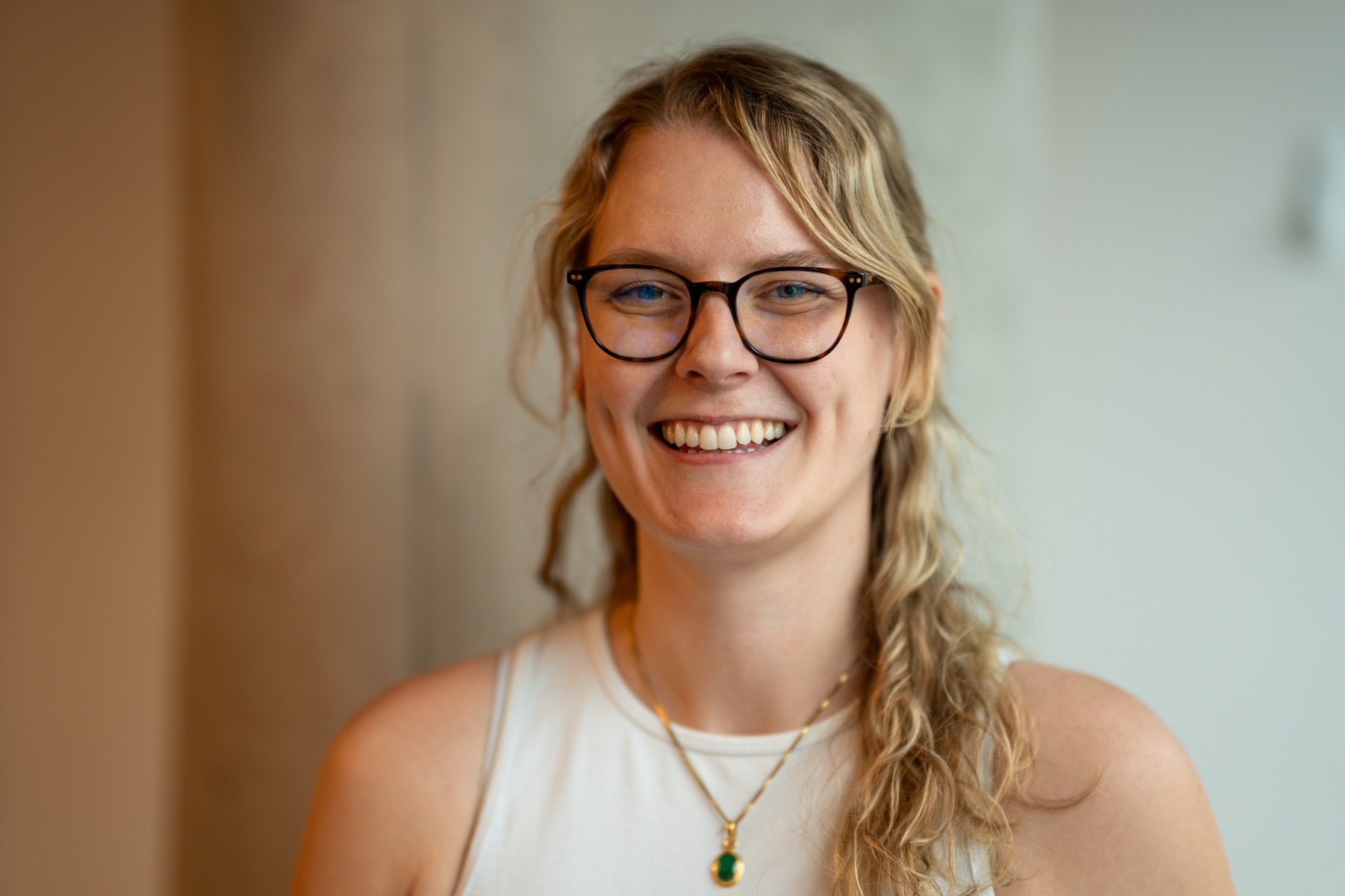Dr Hannah Madan