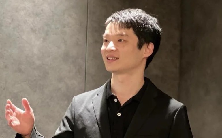 Dr Jungo Kasai
